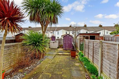 15 Hamilton Road, Gillingham, ME7 1QJ