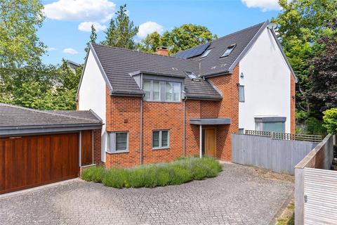 6 bedroom detached house for sale, Rayleigh Close, Cambridge