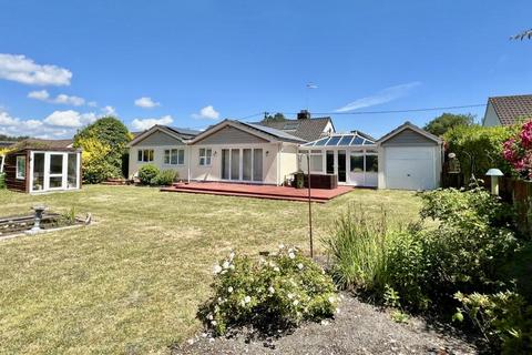 5 bedroom detached bungalow for sale, Oaks Drive, St Leonards, BH24 2QL