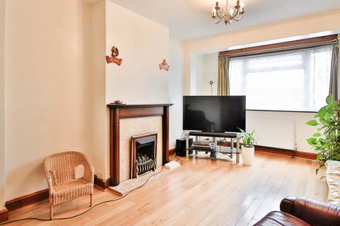 3 bedroom end of terrace house for sale, Cromwell Avenue, New Malden