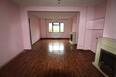 83 Montgomery Road, Ipswich, IP2 8QF