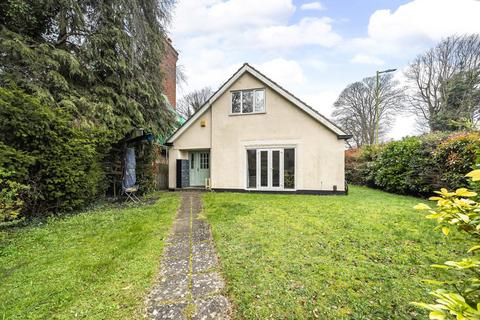 4 bedroom bungalow for sale, Rickmansworth Road, Hertfordshire WD18