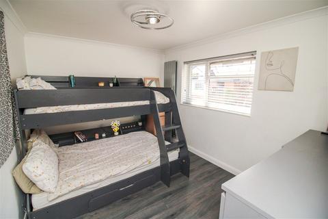 22 Mariners Way, Pill, Bristol, BS20 0BD