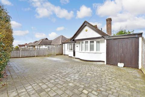 2 bedroom detached bungalow for sale, Tithepit Shaw Lane, Warlingham, Surrey