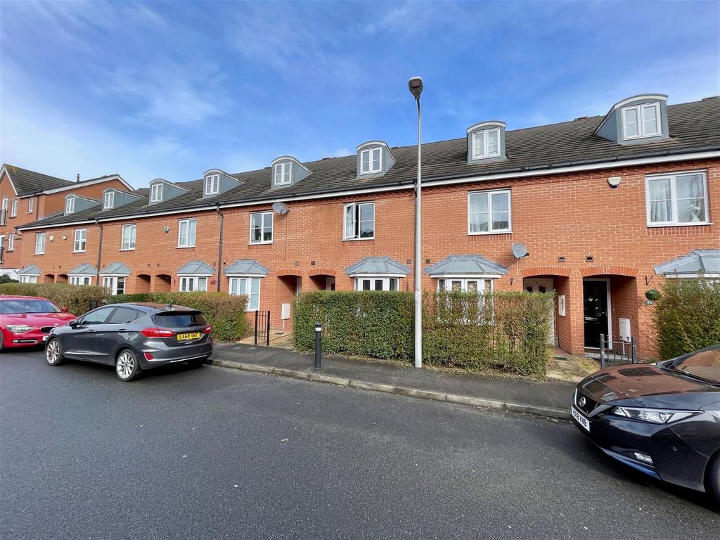 York Road, Newbury RG14 4 bed terraced house for sale £415,000