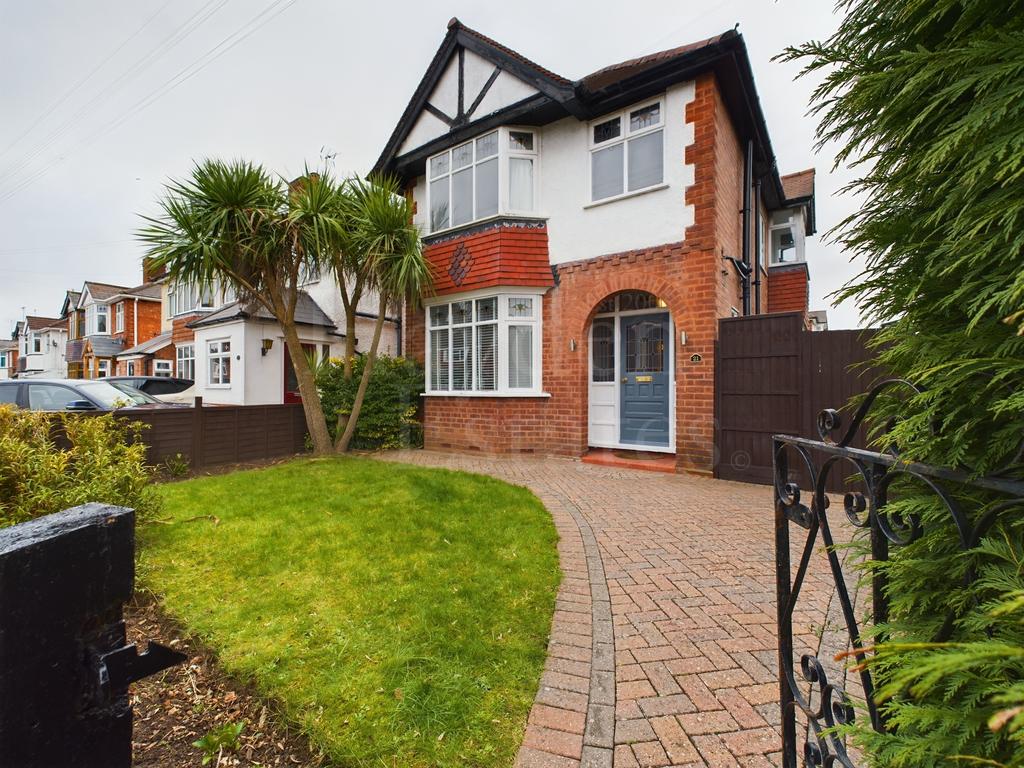 Francis Road, Stourport on Severn... 3 bed detached house £320,000