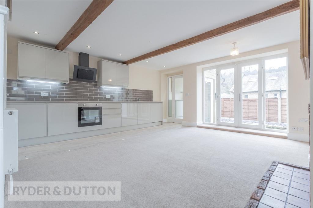 Lounge/Kitchen