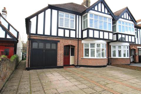 Corbets Tey Road, Upminster RM14