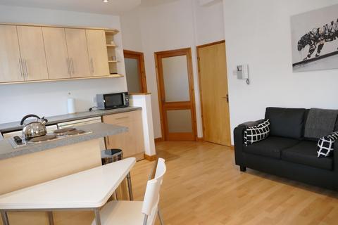 1 bedroom flat to rent - Navigation Walk, Leeds, West Yorkshire, UK, LS10