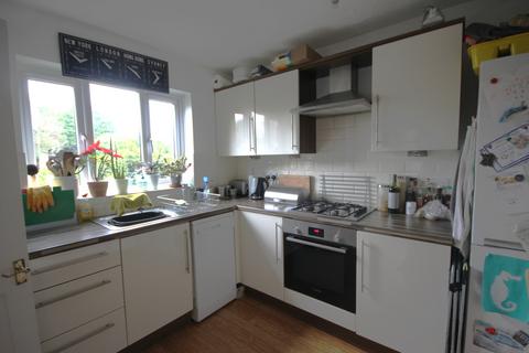 3 bedroom end of terrace house to rent - Hayfield, Marshfield