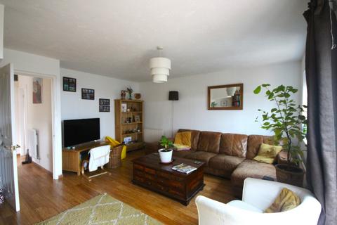 3 bedroom end of terrace house to rent - Hayfield, Marshfield