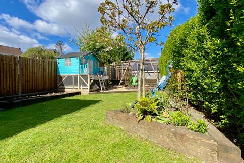 4 Upper New Road, West End, Southampton, SO30 3BA