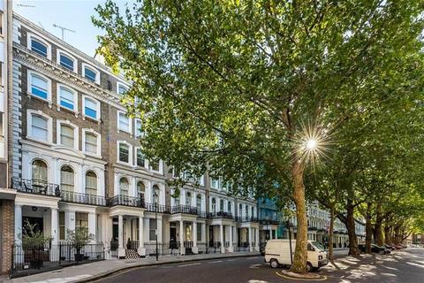 2 bedroom apartment to rent - Beaufort Gardens, Knightsbridge, London, SW3