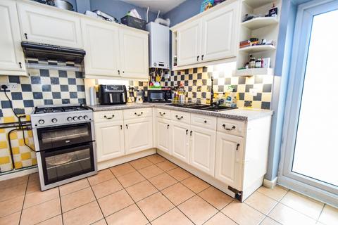 3 bedroom terraced house for sale - Victoria Place , Stoke-On-Trent ST4