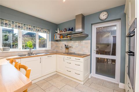20 Hayes Barton, Southend-on-sea, SS1 3TS
