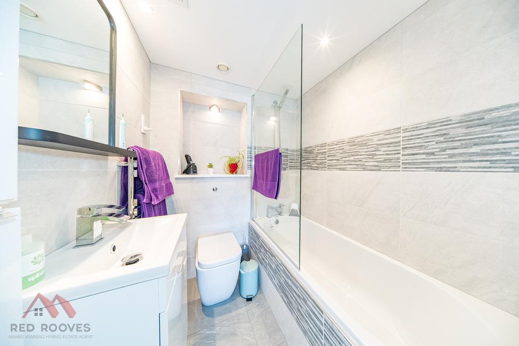 Ensuite Bathroom