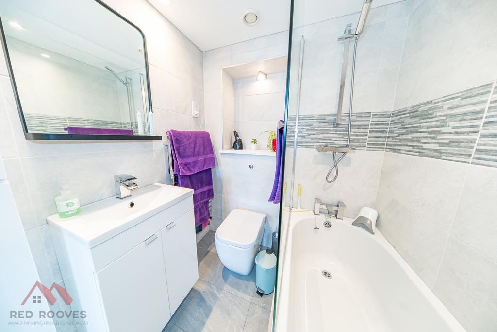 Ensuite Bathroom
