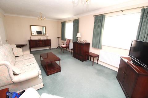 3 bedroom detached bungalow for sale, Lyncroft Leys, Leicester LE7