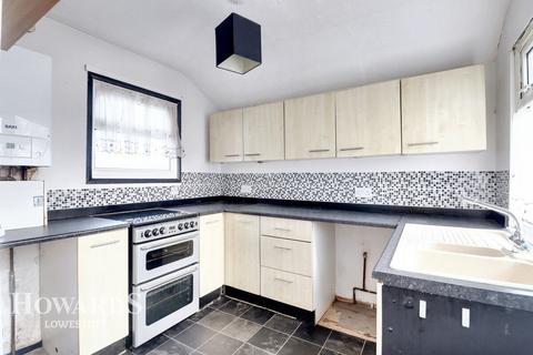 61 Durban Road, Lowestoft, NR33 0UH