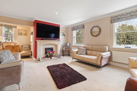4 bedroom townhouse for sale - Abbey Road, Malvern