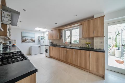 4 bedroom detached house for sale - Waverley Drive, South Wonston, Winchester, Hampshire, SO21