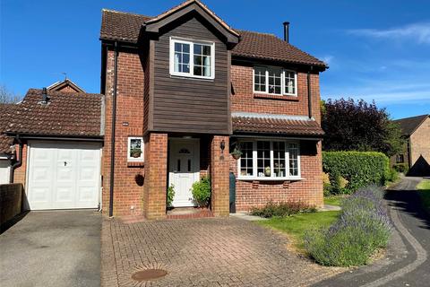 4 bedroom detached house for sale, Waverley Drive, South Wonston, Winchester, Hampshire, SO21