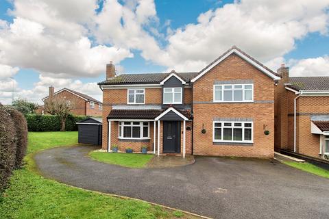 5 bedroom detached house for sale - Finch Way, Leicester LE19