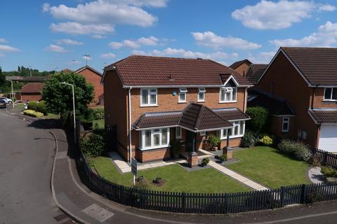 4 bedroom detached house for sale, Reeves Close, Leicester LE8