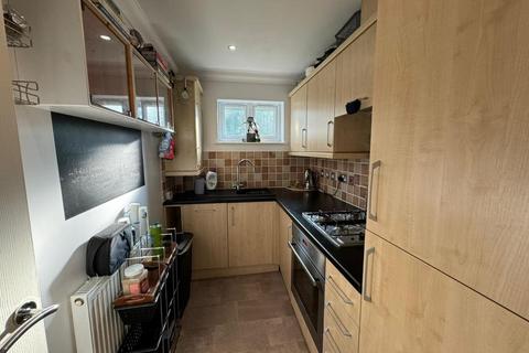 2 bedroom apartment to rent, Camberley,  Surrey,  GU16