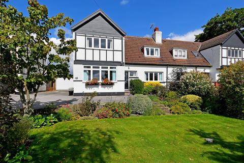 3 bedroom semi-detached house for sale, Baslow Road, Totley, S17 4DS