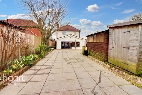 3 bedroom detached house for sale, Main Road, Smalley