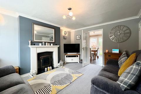 2 Poplar Avenue, Wetherby, LS22 7RA