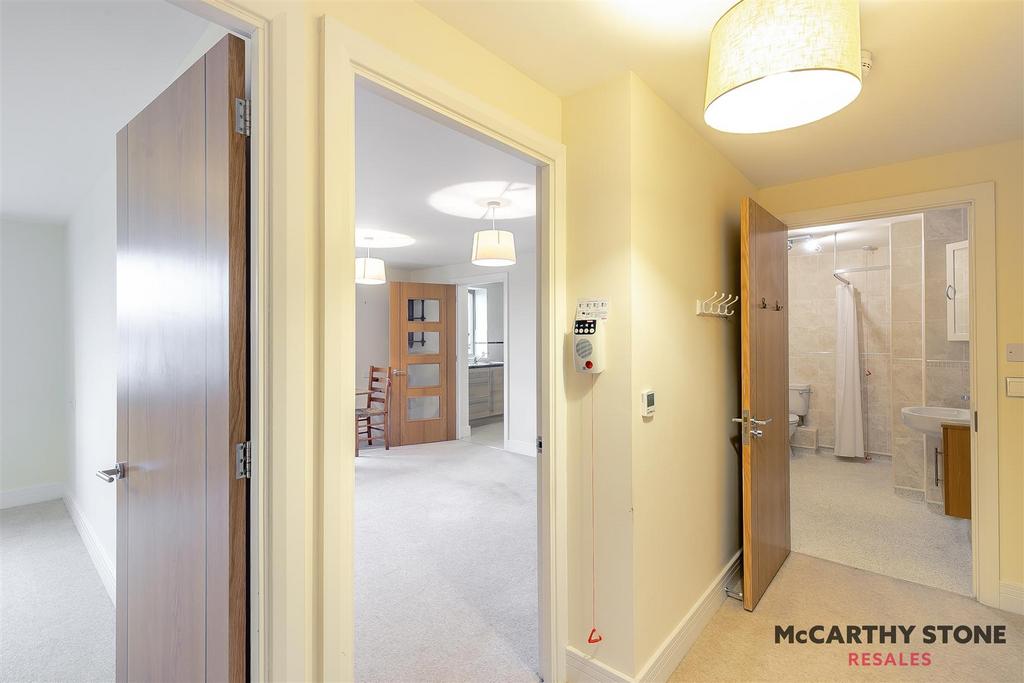 8586516-interior04.jpg