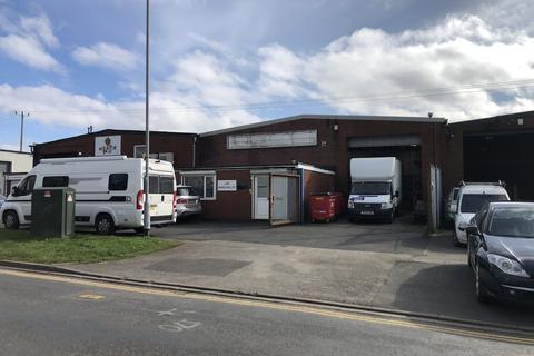 Industrial unit to rent, Unit 7, Loomer Road Industrial Estate, Newcastle, ST5 7LB