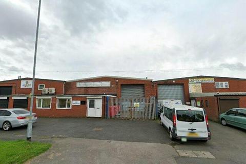 Industrial unit to rent, Unit 7, Loomer Road Industrial Estate, Newcastle, ST5 7LB