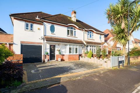 5 bedroom semi-detached house for sale - Harland Crescent, Upper Shirley, Southampton, Hampshire, SO15