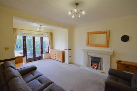 4 bedroom semi-detached house for sale - Newearth Road, Worsley