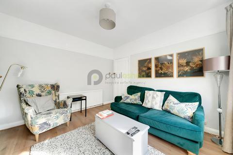 51 Oaks Road, Kenley, CR8 5NZ