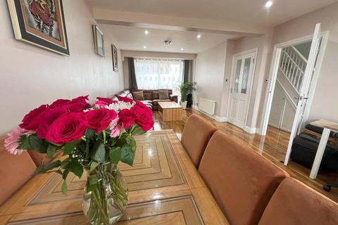 80 Duncroft, London, SE18 2JA