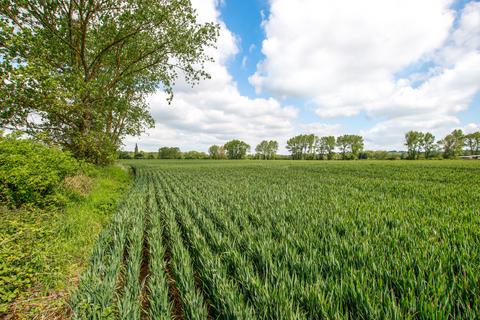 Farm land for sale, Gravelly Ways, Laddingford ME18