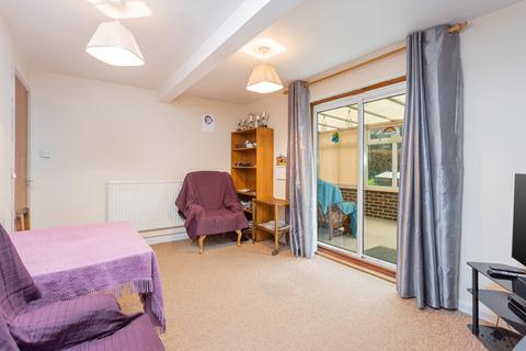 51 Castlefields, Hartfield, TN7 4JB