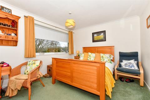 1 Chestnut Lane, Vigo, Gravesend, DA13 0TB