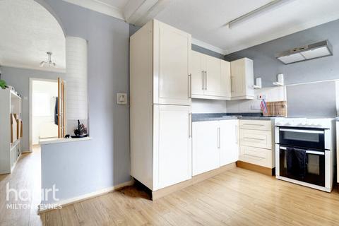 44 Donnington, Bradville, Milton Keynes, MK13 7HH