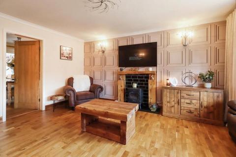 4 Fallow Road, Telford, TF5 0LS