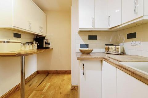4 Fallow Road, Telford, TF5 0LS