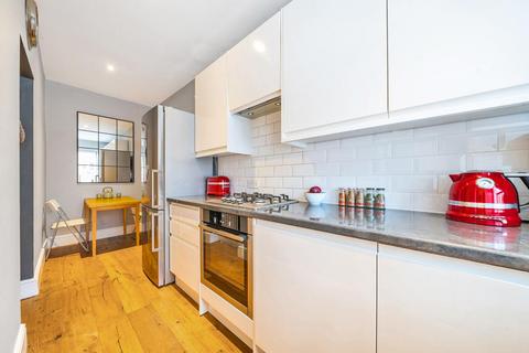 2 bedroom mews for sale, Inglewood Mews, West Hampstead