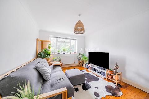 1 bedroom flat for sale, Summerland Gardens, Muswell Hill