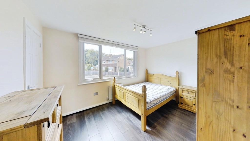 74bafe13-EP3 Ah GQZmo R 20- 20bedroom 20 282 29