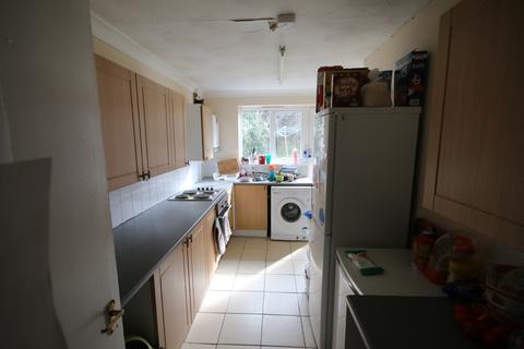 1 bedroom in a house share to rent, Regency Place, Canterbury CT1