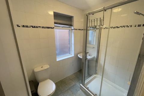 1 bedroom in a house share to rent, Sturry Road, Canterbury CT1